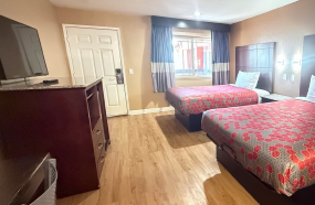 FAMILY-FRIENDLY GUEST ROOMS IN WATSONVILLE